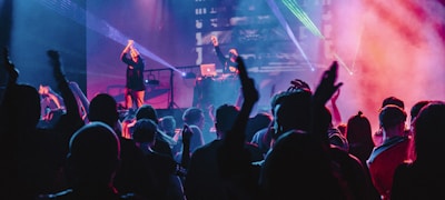 谈球吧玩家部落球迷在线交流互动社区场景